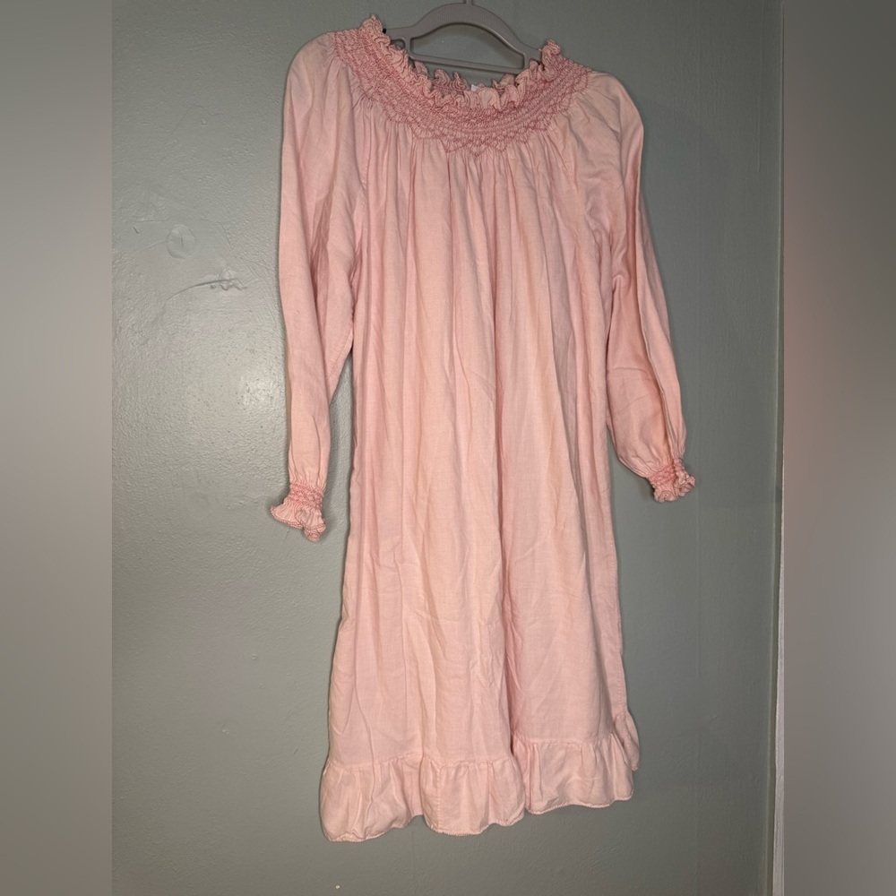 Loretta‎ Caponi pink ruffled long sleeve dress